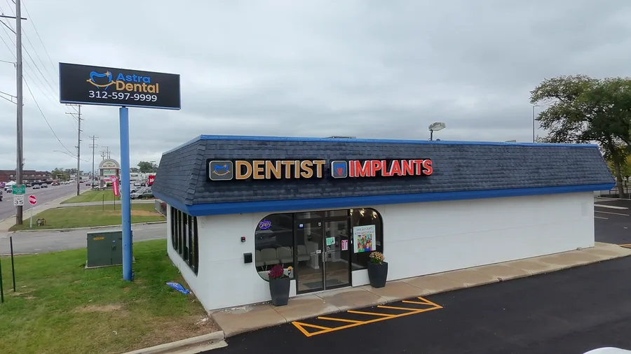 Astra Dental office exterior Franklin Park IL
